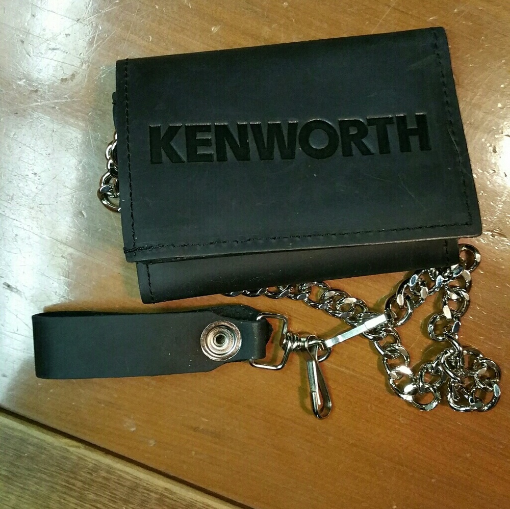 KENWORTH Leather men's wallet with chain